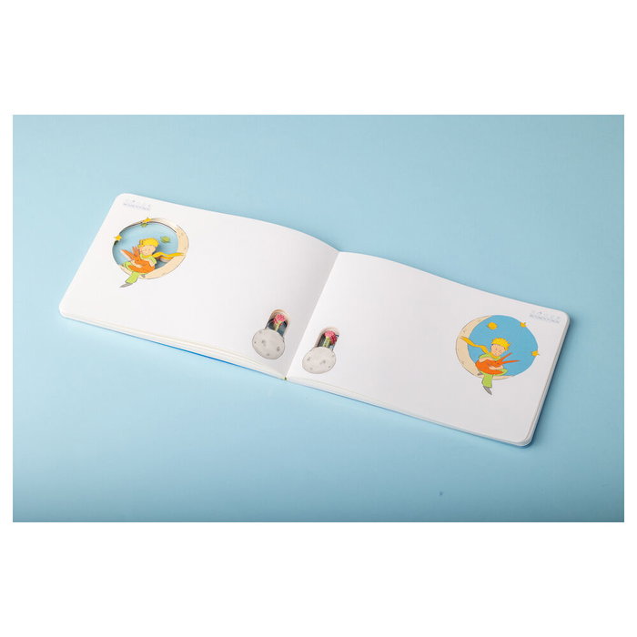 El Principito Cuaderno A5 Apaisado Le Petit Prince con El Principito y el Zorro, 120 Hojas Sin Pautar, Color Azul El Principito Cuaderno A5 Apaisado Le Petit Prince con El Principito y el Zorro, 120 Hojas Sin Pautar, Color Azul