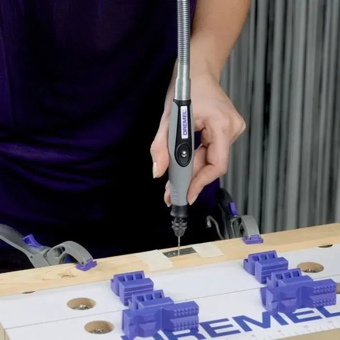 Dremel Eje Flexible 225, Accesorio para Herramienta Rotativa de 1070 mm para Trabajos de Precisión