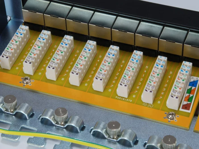 EQUIP Patchpanel 24x RJ45 Cat6A 19