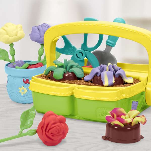 Hasbro Play-Doh Mi Jardín