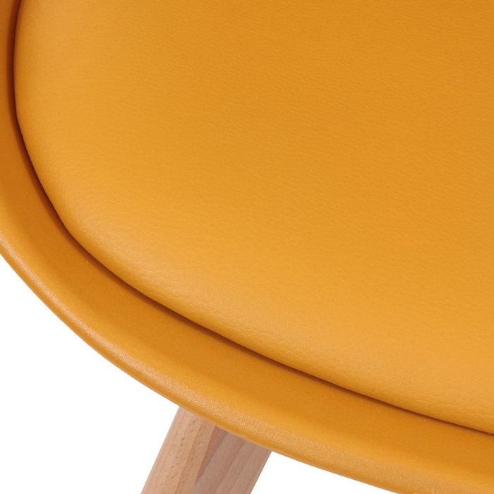 Home Deco Factory Silla COPENHAGUE Amarilla Diseño Escandinavo Charles Eames Patas Madera Haya Asiento Acolchado 49x58x81.5 cm