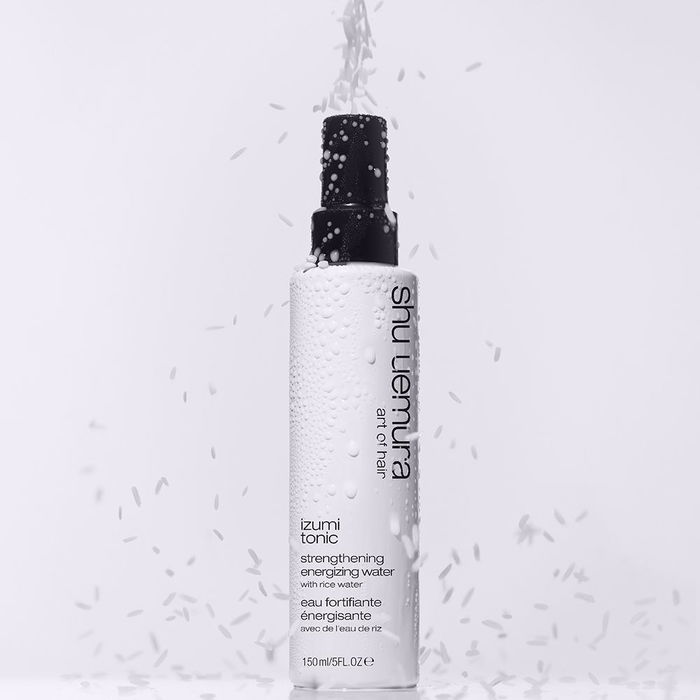 Shu Uemura IZUMI TONIC Strengthening Energizing Water Tónico Fortalecedor y Energizante para Cabello 150 ml