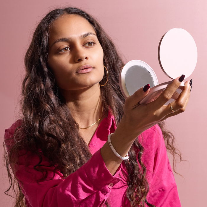 Cosmetic Club Espejo de Aumento Triptíco LED x1 x5 x7 Plegable para Maquillaje