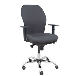 Silla de oficina Jorquera con mecanismo Sincro tapizada con Tela color Gris oscuro. Equipada con lumbar 1D, Brazos 1D y Ruedas de parqué