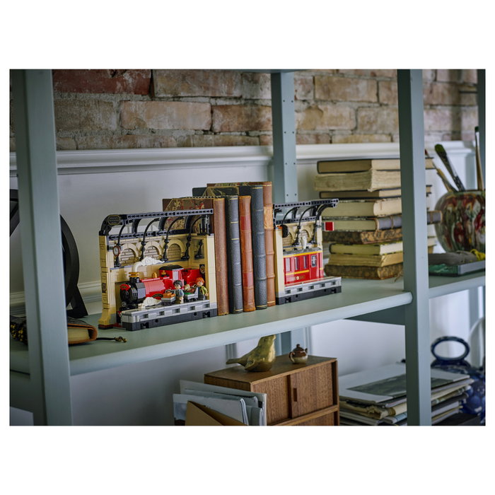 LEGO Harry Potter Book Nook: Expreso de Hogwarts 76450