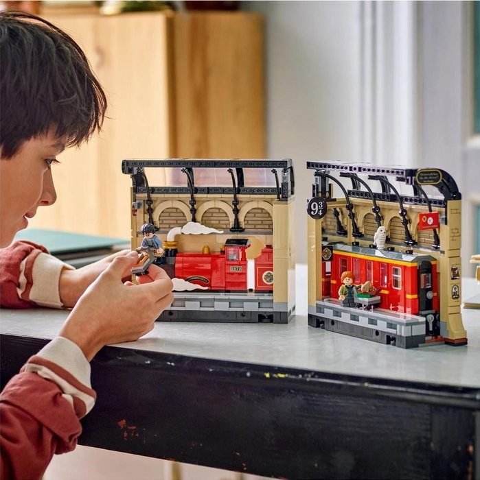 LEGO Harry Potter 76450 Book Nook: Expreso de Hogwarts