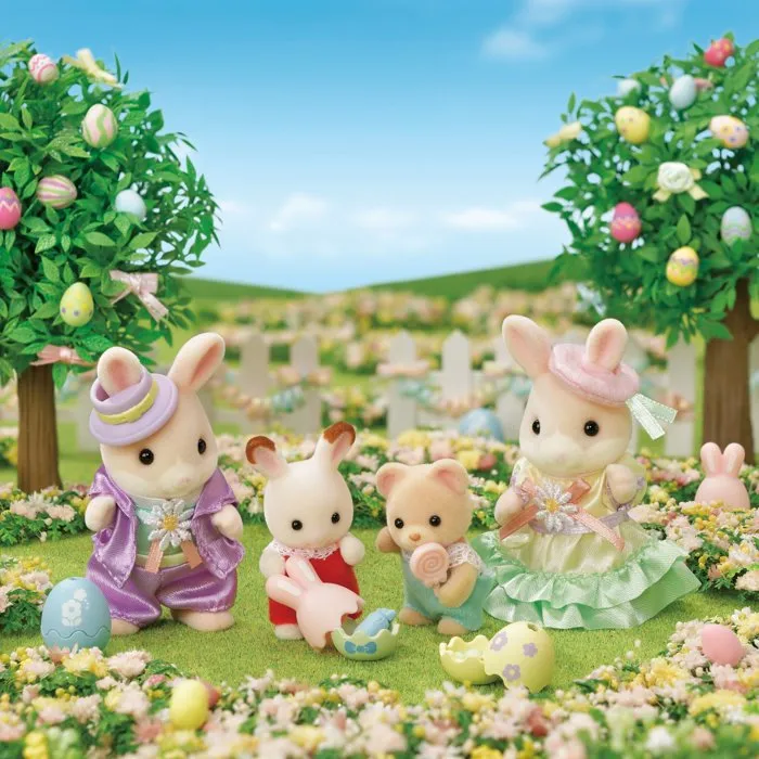 Sylvanian Families Muñecas Lapin Marguerite, con Huevos para Esconder Dulces Sylvanian Families Muñecas Lapin Marguerite, con Huevos para Esconder Dulces