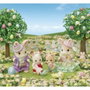 Sylvanian Families La búsqueda de huevos para hermanos y hermanas Marguerite