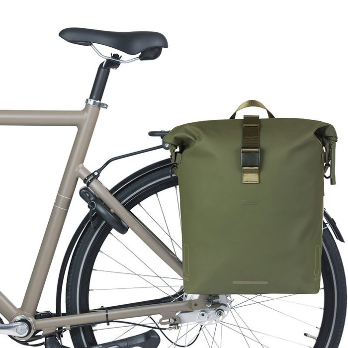 Basil SoHo Bandolera Bicicleta MIK Studs Poliéster Reciclado 17L 16x32x37cm