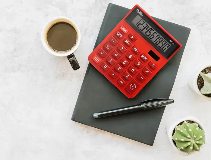 Liderpapel xf22 Calculadora Sobremesa 10 Dígitos Solar y Pilas Color Rojo 127x105x24 mm