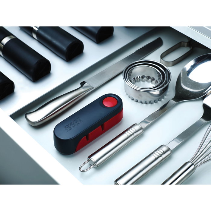 Joseph Joseph Rota Afilador de Cuchillos Plegable Rojo/Negro Sk158078y_sq_sku_placeholder_logic_not_applied_using_source_sku_context_only_if_needed_but_title_follows_brand_model_variant_rule_strictly_so_Joseph_Joseph_Rota_Afilador_de_Cuchillos_Plegable_Rojo_Negro_is_best Joseph Joseph Rota Afilador de Cuchillos Plegable Rojo/Negro Sk158078y_sq_sku_placeholder_logic_not_applied_using_source_sku_context_only_if_needed_but_title_follows_brand_model_variant_rule_strictly_so_Joseph_Joseph_Rota_Afilador_de_Cuchillos_Plegable_Rojo_Negro_is_best