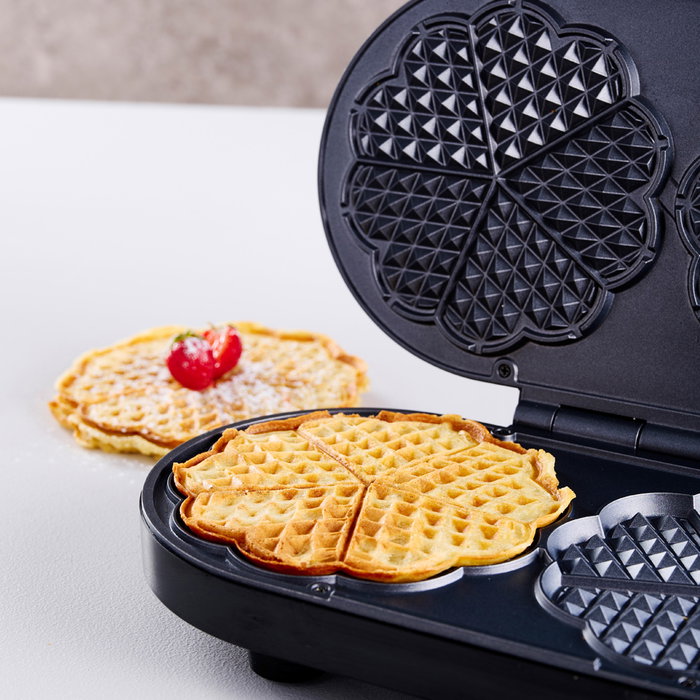 Day Gofrera Doble 1200W con Placas Antiadherentes Day Gofrera Doble 1200W con Placas Antiadherentes