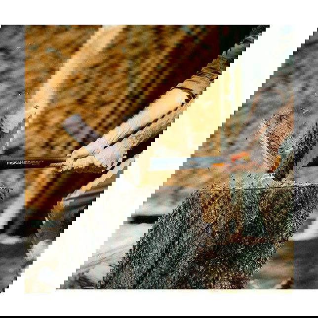 Fiskars Spaltaxt M Hacha de un solo filo, Serie X-series X24, Longitud 600 mm, Peso 1.7 kg, Acero, Color Negro/Naranja, Con cubierta de protección Fiskars Spaltaxt M Hacha de un solo filo, Serie X-series X24, Longitud 600 mm, Peso 1.7 kg, Acero, Color Negro/Naranja, Con cubierta de protección