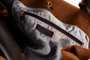 Vince Camuto Bolso Tote Suede Brown Piel de Polivinilo Marrón