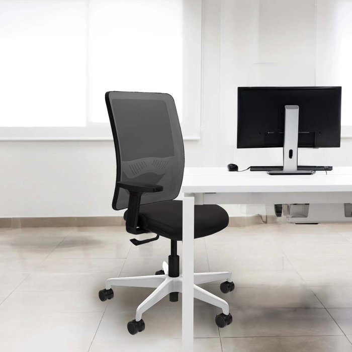 PIQUERAS Y CRESPO Silla de oficina Zulema con mecanismo Sincro, Rojo y Negro PIQUERAS Y CRESPO Silla de oficina Zulema con mecanismo Sincro, Rojo y Negro