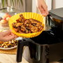 Pack de 4 Cestas de Silicona con Asas para Freidora de Aire y 2 Pinceles de Cocina InnovaGoods