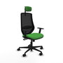 Silla de oficina Mardos con mecanismo Sincro tapizada con Tela color Verde y malla color Negro. Equipada con lumbar 1D, Brazos 1D, Cabecero 2D y Ruedas 65mm nailon