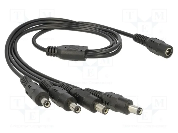 DeLOCK 83287 Cable repartidor DC 1 hembra a 4 machos 5,5 x 2,1 mm DeLOCK 83287 Cable repartidor DC 1 hembra a 4 machos 5,5 x 2,1 mm