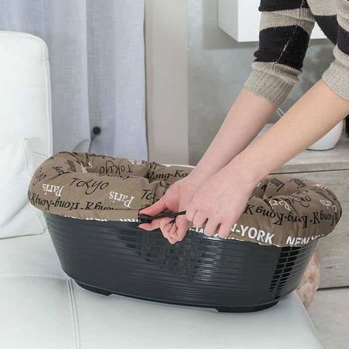 Ferplast Cama Sofá 2 Cities con cojín estampado Ferplast Cama Sofá 2 Cities con cojín estampado