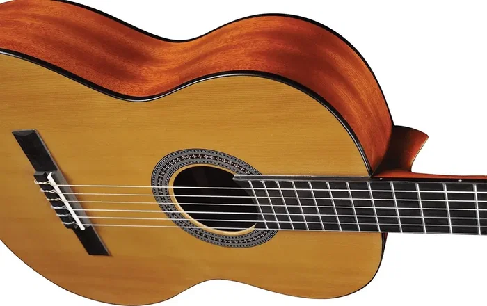 Eko Guitarra Clásica 4/4 Vibra 100 - Natural Eko Guitarra Clásica 4/4 Vibra 100 - Natural