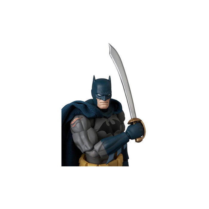 Medicom Figura MAFEX Batman Damage Ver. (Batman: Hush Ver.) 16 cm