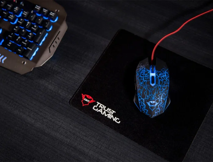 Trust Pack Alfombrilla + Ratón Óptico Gaming GXT783 Izza 2400 DPI