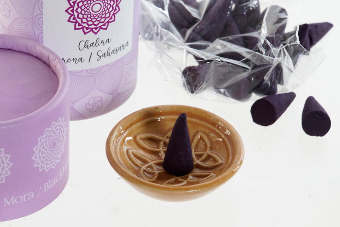 DKD Home Decor Chakra 21 Incienso Cono Indio Multicolor Set de 30 piezas (28 Unidades) Aroma Madera Ceramica