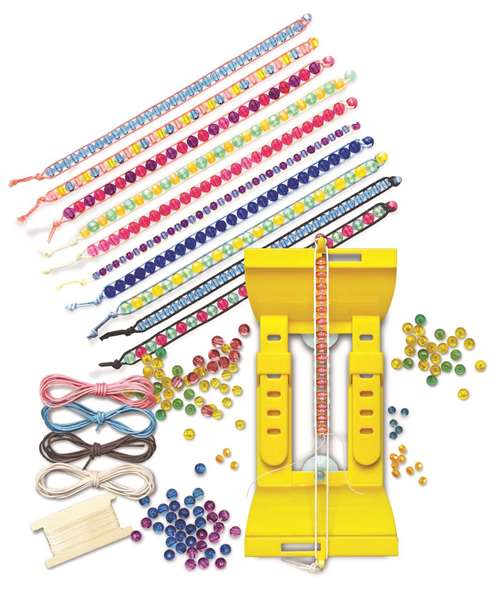 Taller de crear pulseras encantadas