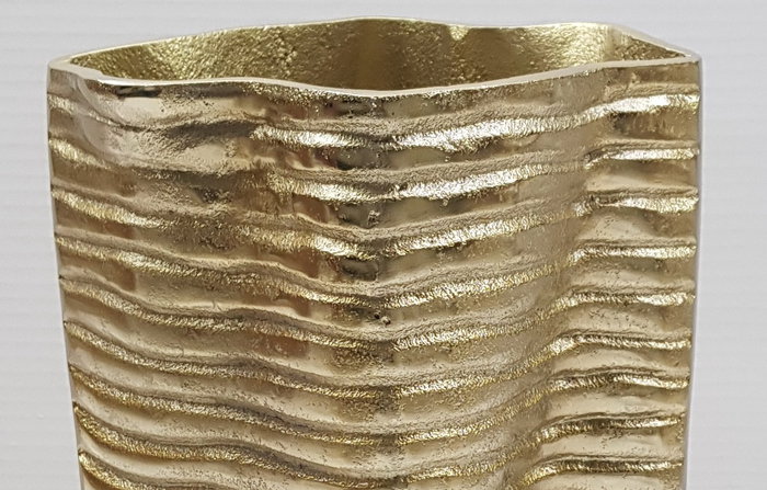 DKD Home Decor Jarrón de Aluminio Abstracto Dorado DKD Home Decor Jarrón de Aluminio Abstracto Dorado