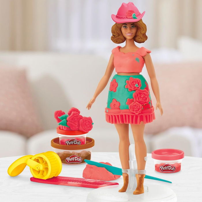 Hasbro Barbie Play-Doh Rosas y Cerquillos Set de Manualidades para Crear Ropa y Peinados, Edad +5 Años