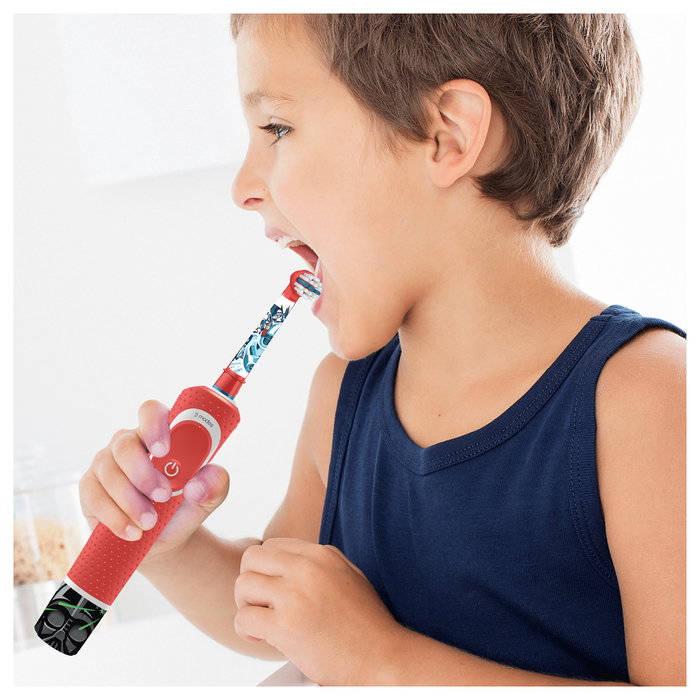 Oral-B 80352667 Cepillos de Dientes Infantiles Star Wars 3 Unidades, Azul y Blanco, Para Niños +3 Años, Cabeza de Recambio