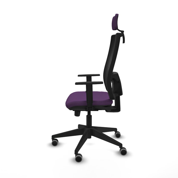 Silla de oficina Horna con mecanismo Sincro/Traslack tapizada con Tela color Morado y malla color Negro. Equipada con lumbar 1D, Brazos 1D, Cabecero 2D y Ruedas 65 mm parqué