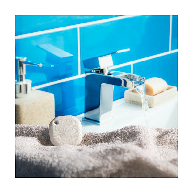 Shelly BLU Button Tough 1 Bluetooth color marfil Shelly BLU Button Tough 1 Bluetooth color marfil
