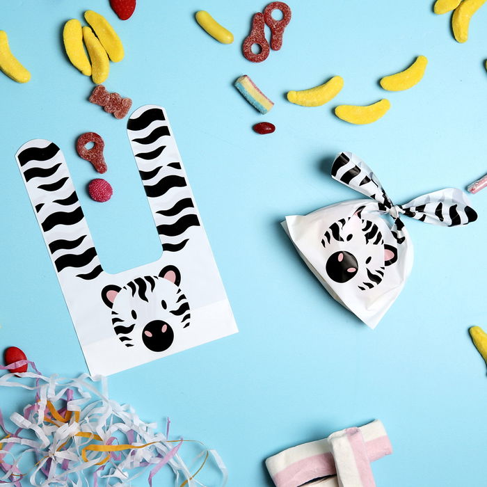 Party Time Juego De 10 Bolsas De Regalo Sabana Fiesta Cumpleaños Modelos Surtidos Tigre Cebra