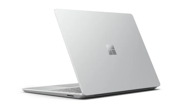 Microsoft Surface Laptop Go 3 Portátil 12.4" táctil Intel Core i5-1235U 16GB RAM 512GB SSD Windows 11 Pro Color Platino