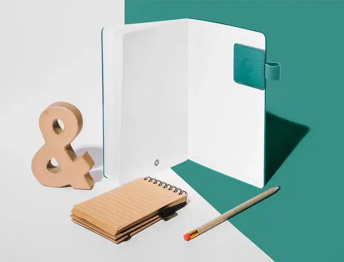 Antartik Portabolígrafo Autoadhesivo para Cuaderno Note con Elástico hasta 15 mm, Verde Aguamarina, Material PU, 40x40 mm