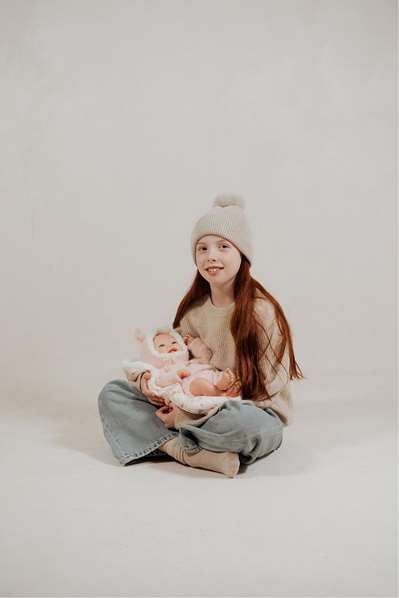 Muñecas Arias Muñeca Reborn Kira 45 cm Rosa con Saco de Dormir - Edad 3-99 años