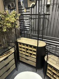 DKD Home Decor Botellero Negro Natural Metal y Abeto 90 x 36 x 150 cm