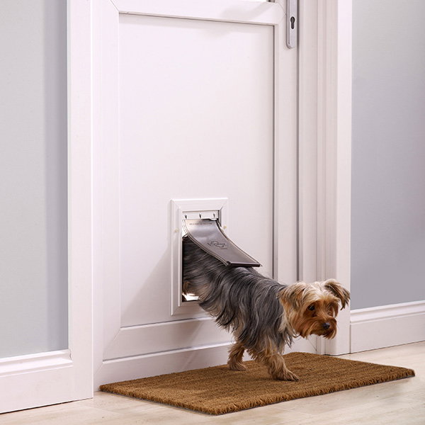 Staywell Puerta Pequeña de Aluminio Mod.600 Staywell Puerta Pequeña de Aluminio Mod.600