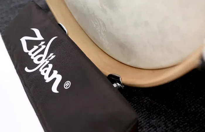 Zildjian Alfombra Batería Concierto Antideslizante Esquinas con Peso 1,68 M x 1,22 M