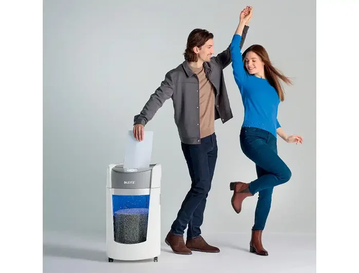 Leitz iQ Optimax Office Destructora de Papel DIN P5, 10 Hojas, Papelera 35L con Tecnología de Giro