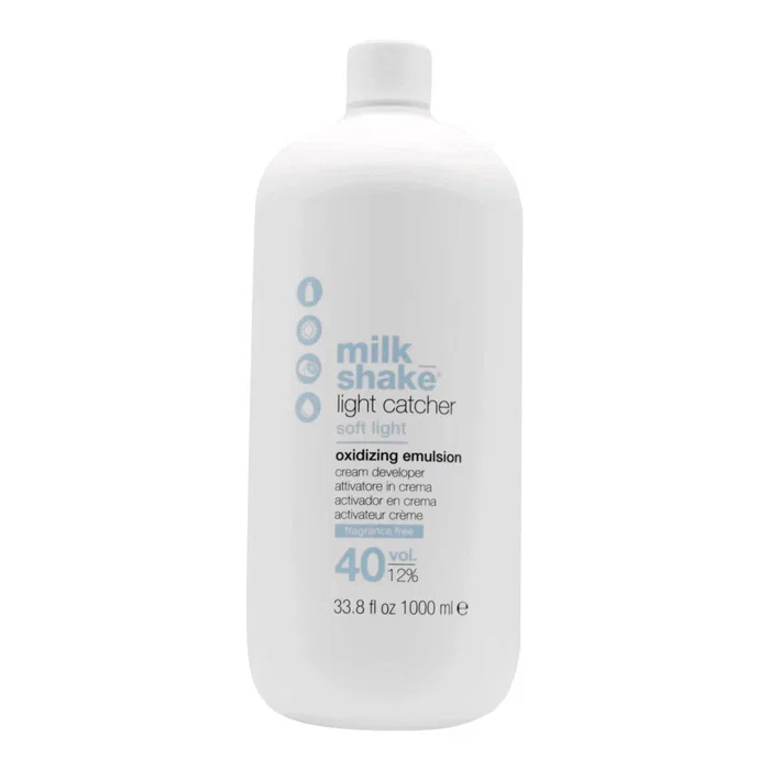 Milk Shake Light Catcher Aclarado Loción oxidante para el cabello 12, 40 % vol, 1000 ml Milk Shake Light Catcher Aclarado Loción oxidante para el cabello 12, 40 % vol, 1000 ml