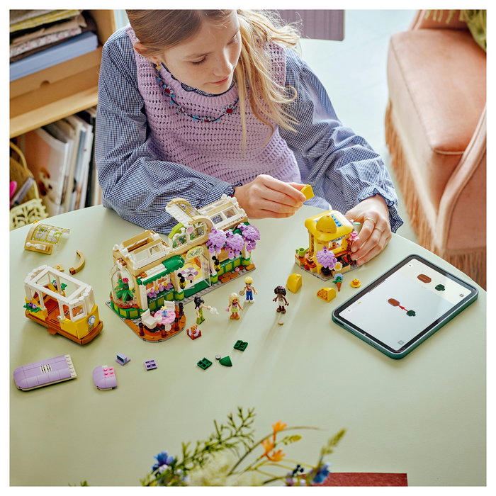 LEGO Friends 42671 Cafetería Botánica y Floristería, Juego de Construcción 1138 Piezas, Multicolor