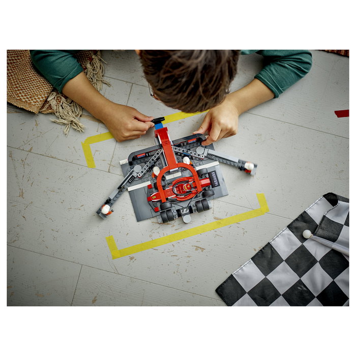 LEGO City Parada en boxes de F1 con coche Ferrari 60443