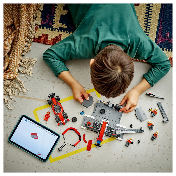 LEGO City Parada en boxes de F1 con coche Ferrari 60443