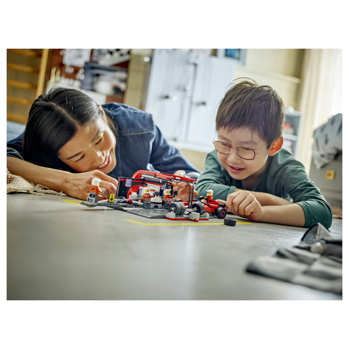 LEGO City Parada en boxes de F1 con coche Ferrari 60443