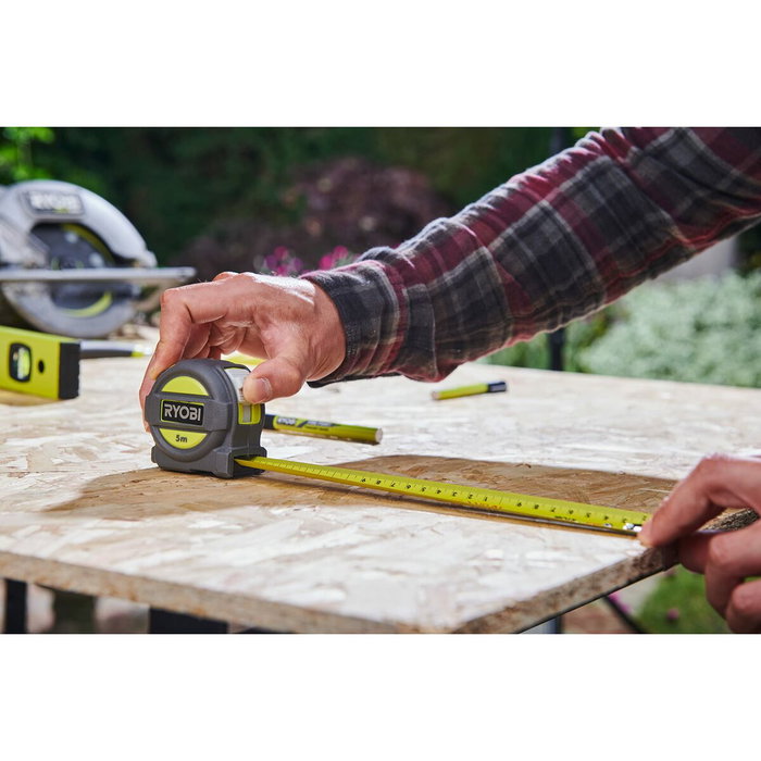 Ryobi Cinta métrica de 8 m y 25 mm de ancho Ryobi Cinta métrica de 8 m y 25 mm de ancho