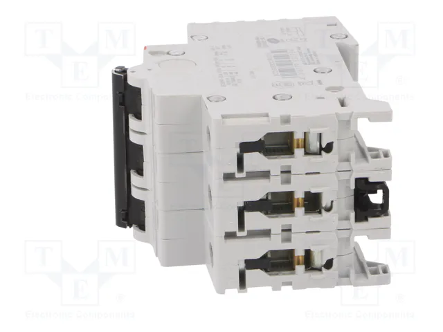 ABB S200 S20-D2 Interruptor magnetotérmico 3 polos 20A 6kA ABB S200 S20-D2 Interruptor magnetotérmico 3 polos 20A 6kA