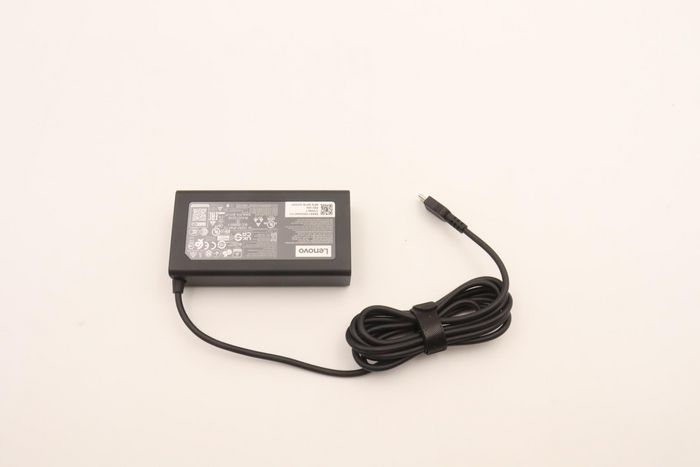 Lenovo Adaptador de Corriente 100W con Salidas de Voltaje Múltiples Lenovo Adaptador de Corriente 100W con Salidas de Voltaje Múltiples