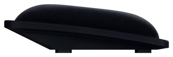 Razer Wrist Rest Pro con gel refrigerante